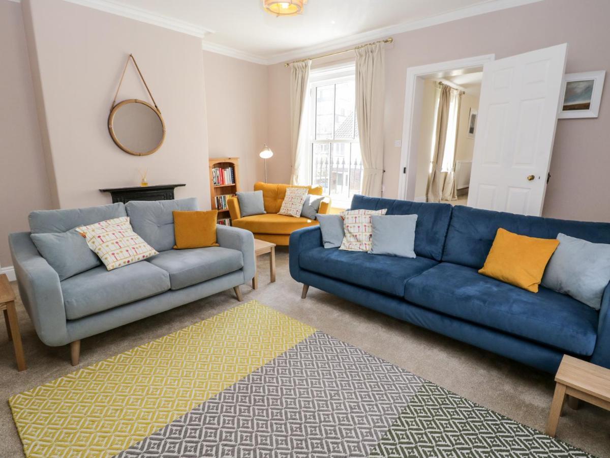 Villa Laurel House Whitby Esterno foto